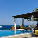 فيلة Penelope Kefalonia