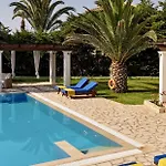 Penelope Kefalonia سبارتيا