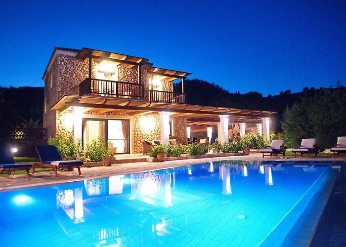 Penelope Kefalonia * Спартия