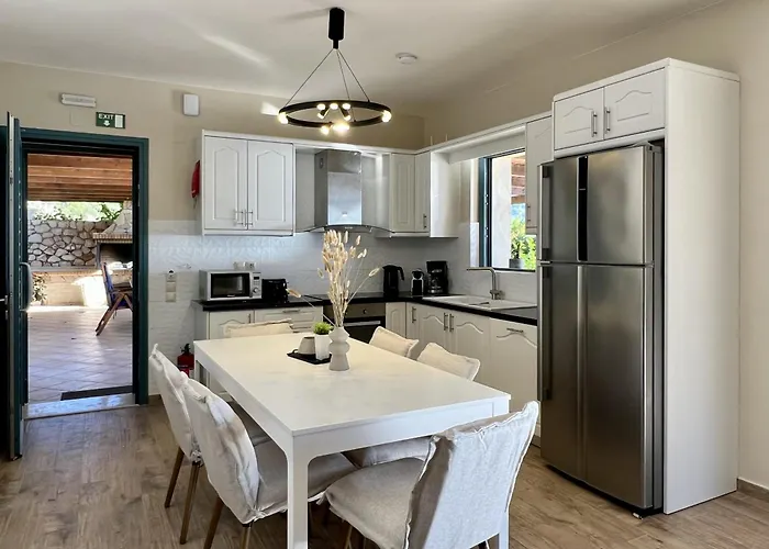 Penelope Kefalonia * Спартия