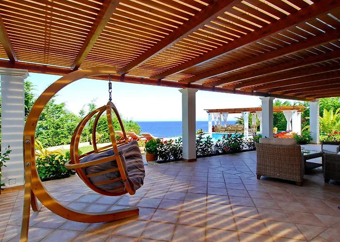 Penelope Kefalonia *