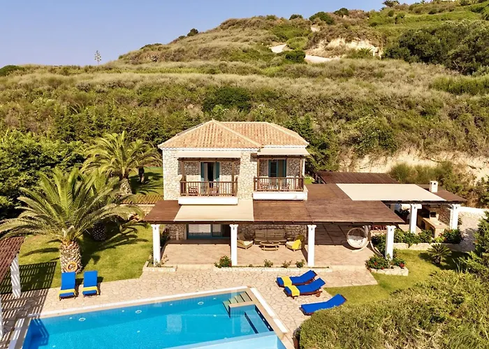 Penelope Kefalonia * Спартия