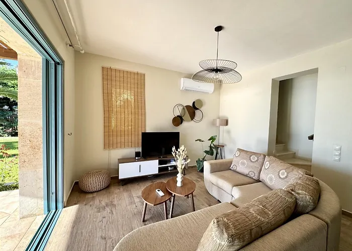 Penelope Kefalonia * Спартия